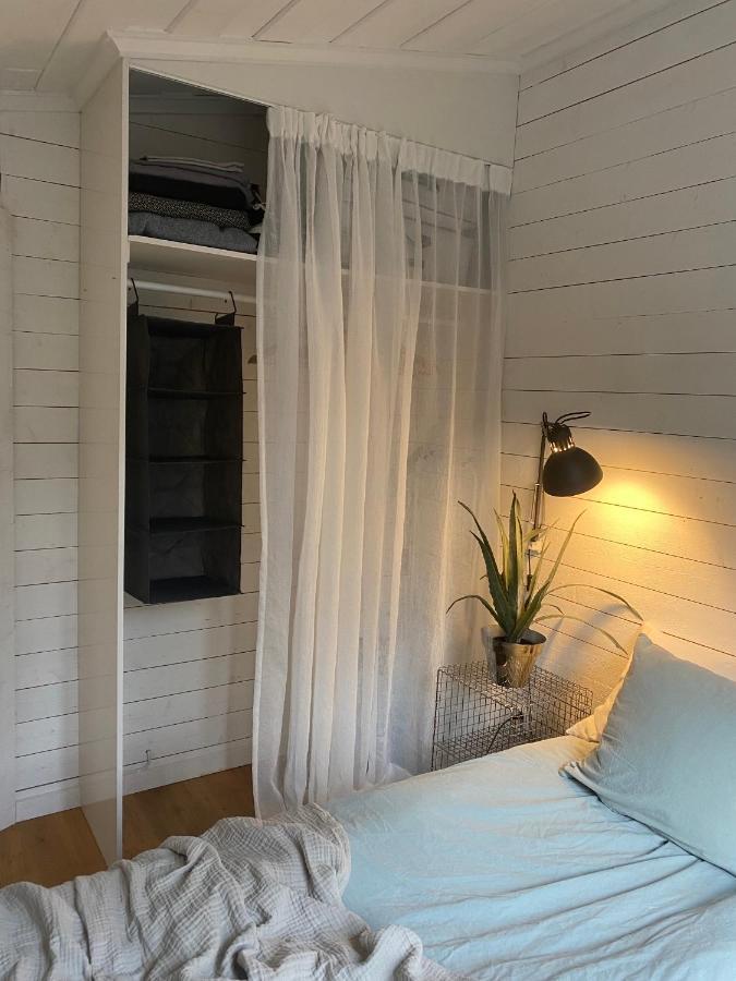 Peaceful And Scandinavian-Style Guesthouse With Scenic Nature And Seaview In High Coast Domsjo Extérieur photo